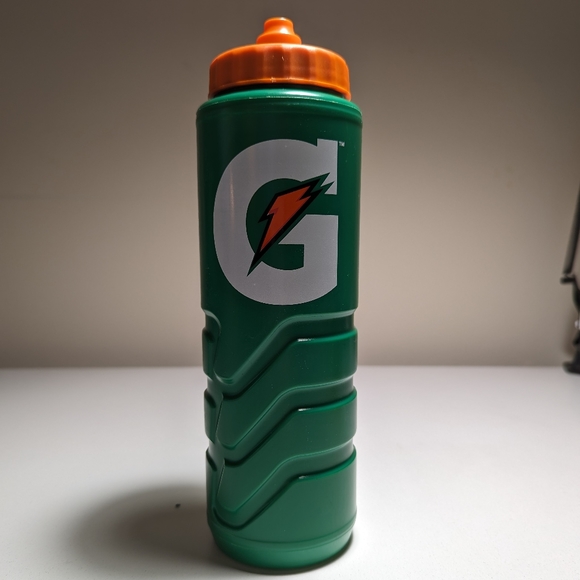 Kitchen Vintage Early 200s Gatorade Water Bottle Poshmark